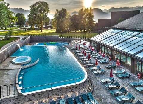 Celodenná vstupenka do Aquaparku Bohinj s vonkajšími i vnútornými bazénmi + sauny.