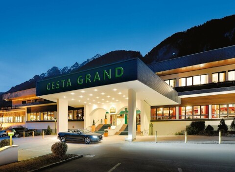 CESTA GRAND Aktivhotel & Spa ****+ s luxusným wellness (1 800 m²), polpenziou a Gastein Card.