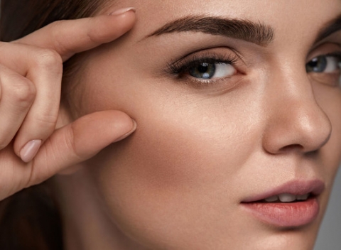 Omladzujúce ultrazvukové ošetrenie alebo luxusné hydratačné ošetrenie So Pure od Malu Wilz.