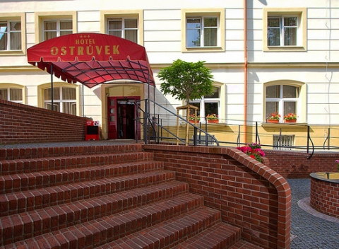 Hotel Ostrůvek*** v Prahe neďaleko Vyšehradu s raňajkami pre dvoch od 1 noci.