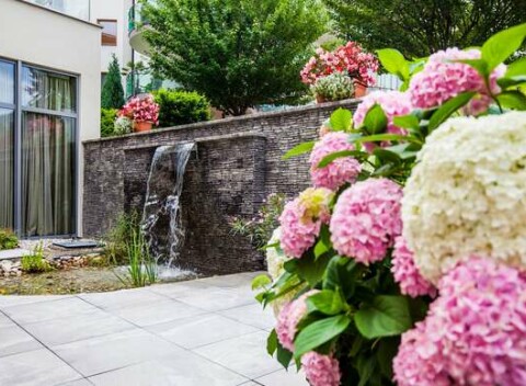 Komfortný pobyt v hoteli Panorama**** v centre Trenčianskych Teplíc s raňajkami či polpenziou.