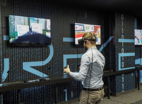 Najväčšia virtuálna realita na Slovensku priamo v KC Dunaj, vstup na 30, 60 či 120 minút. 