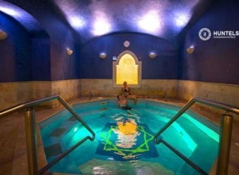 Dovolenka v maďarskom historickom meste Tata v 4* hoteli s polpenziou a neobmedzeným wellness.