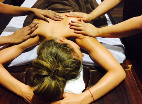 Originálne ajurvédske masáže v prvom centre ajurvédskej medicíny AYUR GANESH.