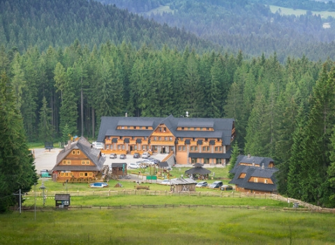 Leto v prírode krásnej Oravy s ubytovaním v hoteli Kristína***, polpenziou a wellness.