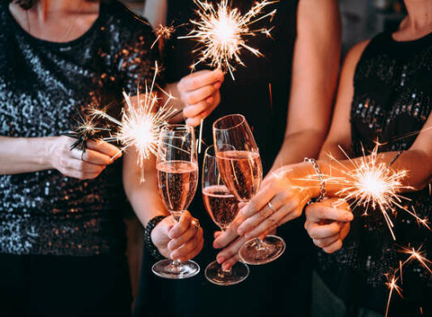 Silvester v hoteli Vila Anna**** v srdci Trenčianskych Teplíc s neobmedzeným wellness, polpenziou, slávnostnou večerou a programom.