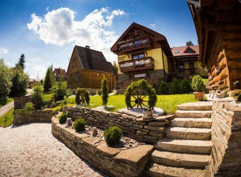 Doprajte oddych sebe a svojim blízkym a navštívte 4*Penzión Zet vo Vyšných Ružbachoch.