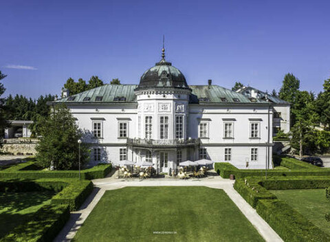 Víkendová romantika pre náročných, strávte čas s niekým špeciálnym v Park Hoteli Tartuf.