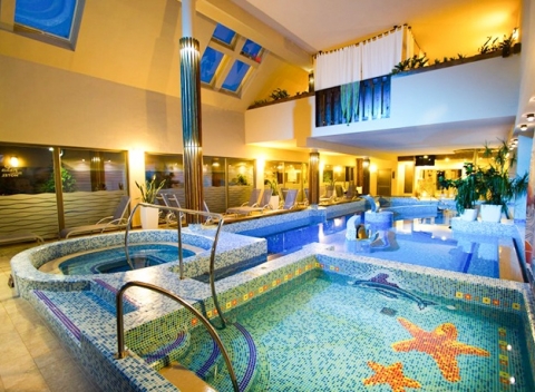 Pokojná dovolenka pri Balatone s neobmedzeným wellness v Piknik Wellness Hotel.