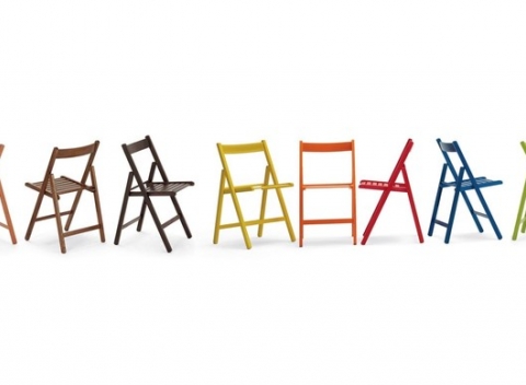 Drevené skladacie stoličky z bukového masívneho dreva vhodné do interiéru i exteriéru.