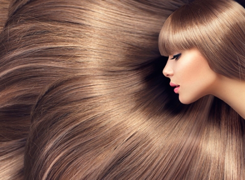 Kompletný účes s farbením, strihom, výživnou maskou a konečným stylingom alebo darčeková poukážka.