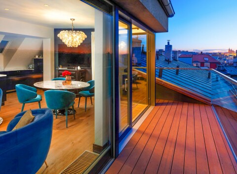 Centrum Prahy v 5* Hoteli Republika & Suites s polpenziou, wellness a večerou pri Karlovom moste.