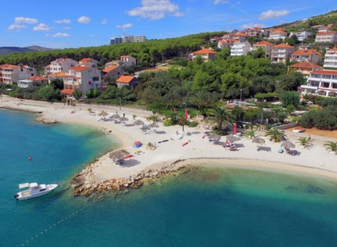 Dovolenka na ktorej zabudnete na všedné starosti. Pobyt v slnečnom Chorvátsku v Hoteli Medena s polpenziou a nádherným výhľadom na more. 