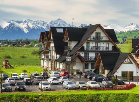 Dovolenka v hoteli Malinowy Potok*** s neobmedzeným kúpaním a len 400 m od Terma Bania.