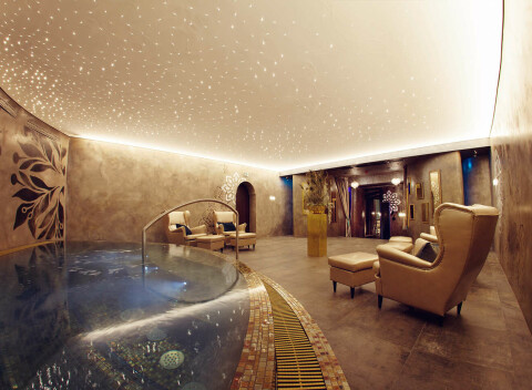 Romantický wellness pobyt pre dvoch s raňajkami v luxusnom hoteli Zlatý Kľúčik.