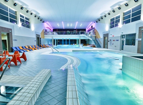 Relaxačná dovolenka s polpenziou v modernom a štýlovom 4* hoteli pri Slnečných jazerách v Senci.