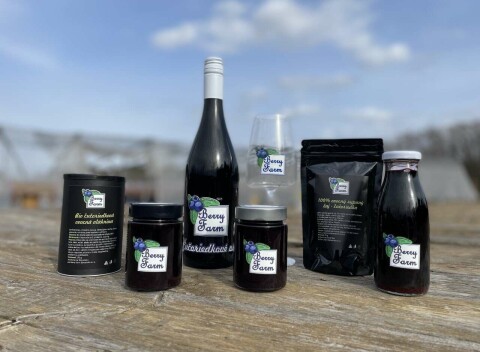 Balíčky plné vitamínov a antioxidantov z čučoriedkovej farmy Berry Farm.