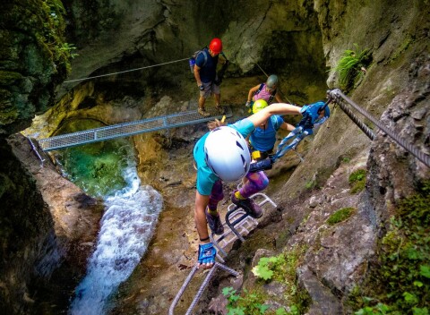 Slovenská via ferrata HZS Kyseľ s certifikovaným horským sprievodcom.