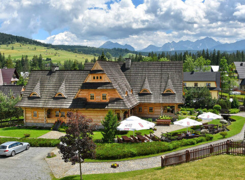 Nadštandardné izby v penzióne Tatrzanski Bór so zľavou do 3 blízkych termálnych kúpeľov.