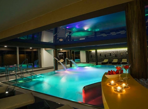Wellness hotel Horizont Resort**** pod Tatrami s polpenziou, wellness a vstupom do AquaCity.