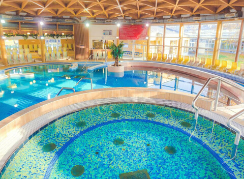 Wellness dovolenka v hoteli Répce Gold**** s polpenziou a vstupenkou do svetoznámych kúpeľov Bükfürdő.