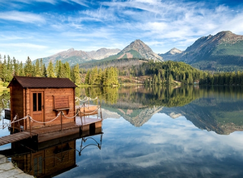 Rodinná dovolenka s ubytovaním a polpenziou v útulnom Hoteli Sosna*** vo Vysokých Tatrách.