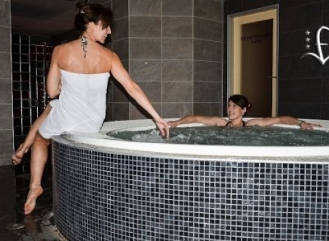 V hoteli Fontána *** pri Brnenskej priehrade vás čaká skvelá dovolenka s wellness a polpenziou.