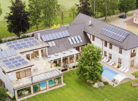 Jesenný relax pre dvoch v jedinečnom rodinnom penzióne Alžbeta s polpenziou a wellness.