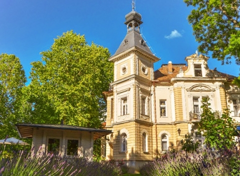 Romantický wellness pobyt vo dvojici pri jesennom Balatone v hoteli Jókai Villa****.