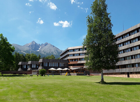 Tatry na dosah v hoteli Sorea Titris v tichom prostredí s polpenziou a wellnessom