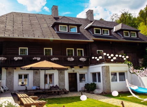 Úžasná turistika v rakúskych Alpách s ubytovaním v horskom penzióne Bertrand.