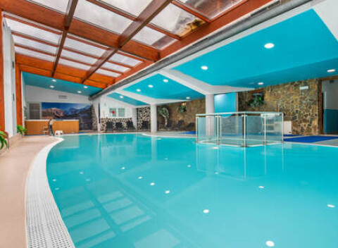 Vynikajúca dovolenka v Kolibe Josu: Čerstvý vzduch, wellness, bowling a tradičná kuchyňa.