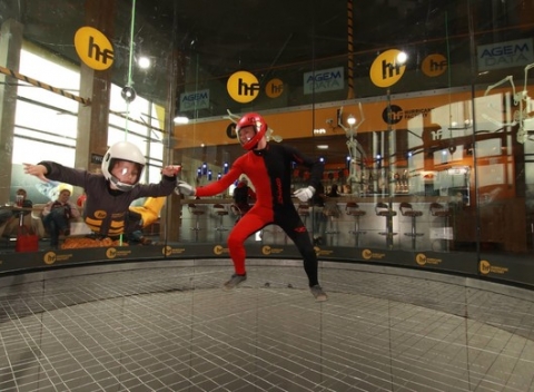 Výzva pre každého zberateľa nevšedných zážitkov! Tunelové lietanie - simulácia voľného pádu