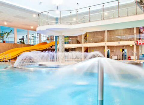 Vstup do obľúbeného aquaparku AquaRelax Dolný Kubín – vodný svet, plavecký bazén aj atrakcie.