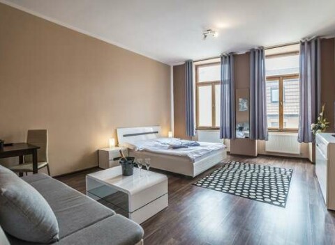 Komfortné izby penziónu TIME*** priamo v centre Prešova.