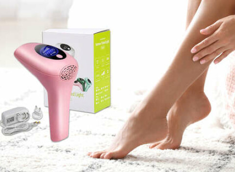 Bezbolestný IPL laserový epilátor pre pokožku hladkú až niekoľko mesiacov.