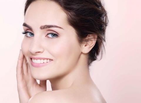 Doprajte si výnimočnú starostlivosť. Profesionálne ošetrenia pleti francúzskou kozmetikou PAYOT.