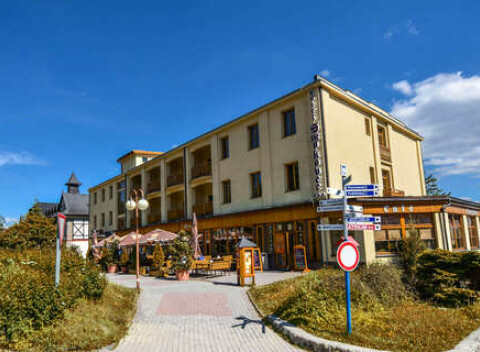 NARODENINOVÁ PONUKA: Dovolenka v hoteli Smokovec*** pri lanovke na Hrebienok s dieťaťom do 5 rokov zdarma.