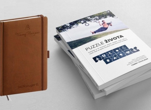 Selfmanager diár na rok 2018 a knižný titul Puzzle života pre sebariadenie.