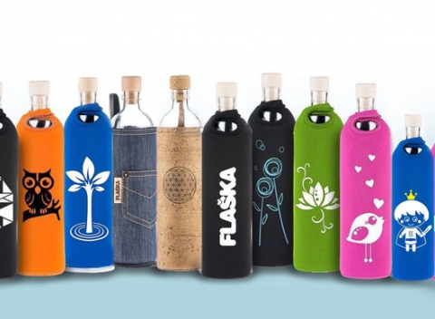 Zdravá a krásna eko fľaša, vyrábaná s láskou. Na výber v rôznych vzoroch.