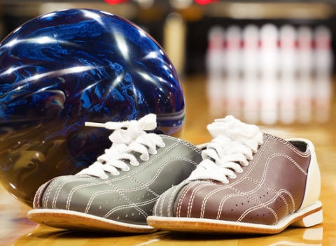 Prenájom bowlingovej dráhy na 1 hodinu a jedna pizza na výber v Pizza Bowling BB.