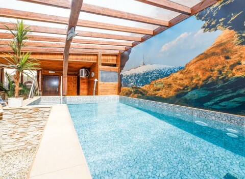 Jeseníky pri Karlovej Studánke: Penzión Stonožka s bazénom, saunou či vírivkou a polpenziou + dieťa zadarmo.