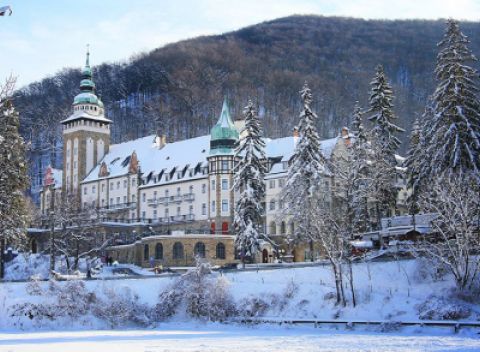 Miskolc v zámockom hoteli Palota**** Superior zo siete Hunguest s neobmedzeným wellness a polpenziou.