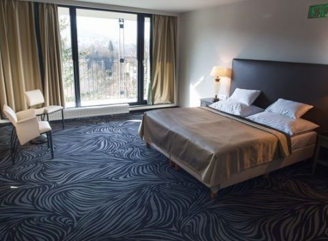 Luxusný hotel Carlsbad Inn**** pri Karlových Varoch s privátnym wellness a polpenziou.