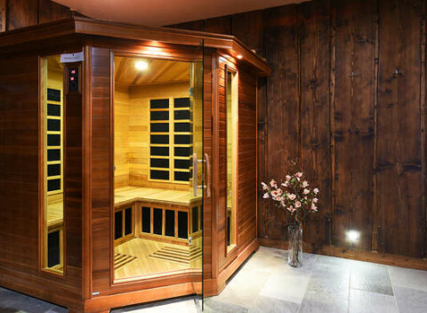 Obľúbená Lesana*** vo Vysokých Tatrách na pobyty s polpenziou, neobmedzeným wellness a Kinderlandom