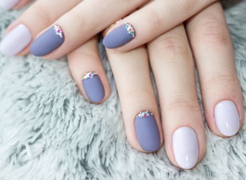 Japonská či suchá manikúra alebo gélové nechty priamo v centre Košíc vo ViVien Nails.