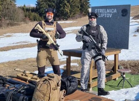 Štvorhodinový kurz práce so strelnou zbraňou – level 2 „REŠPEKT“ iba cez víkendy