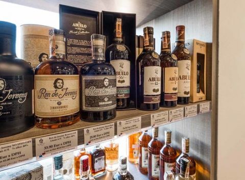 Degustácia 6 výnimočných rumov s prednáškou aj občerstvením od Slainte Fine Spirits.