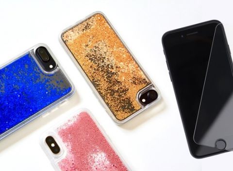 Nechaj svoj iPhone zažiariť s obalom Glitter + ochranné sklo Japan Glass.