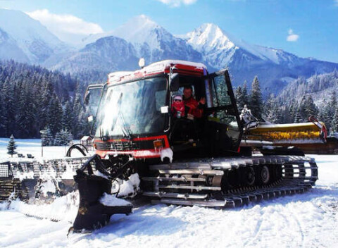 Skipas pre deti aj dospelých do lyžiarskeho strediska Ski Monkova dolina pri hoteli Magura